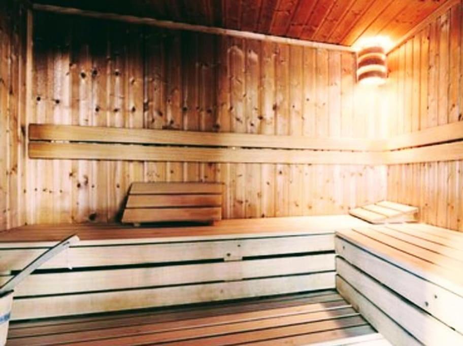 Large 4 Person Couples And Family Caravan In Newquay Bay Resort Zewnętrze zdjęcie